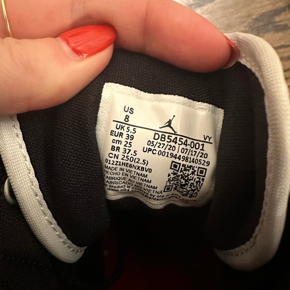 Nike Dunks Multi-color size women’s 8 sneakers - Picture 4 of 4